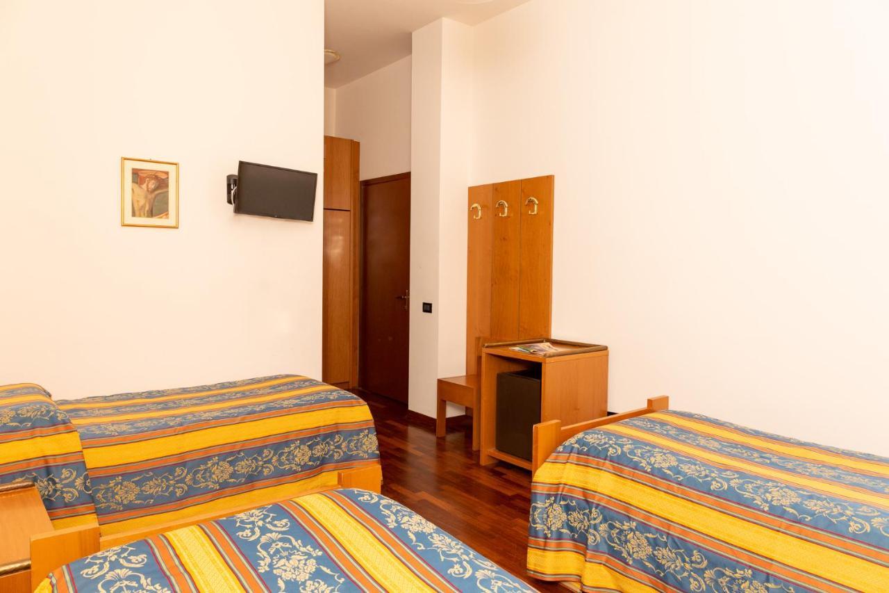 Albergo Sacro Monte Varèse Extérieur photo